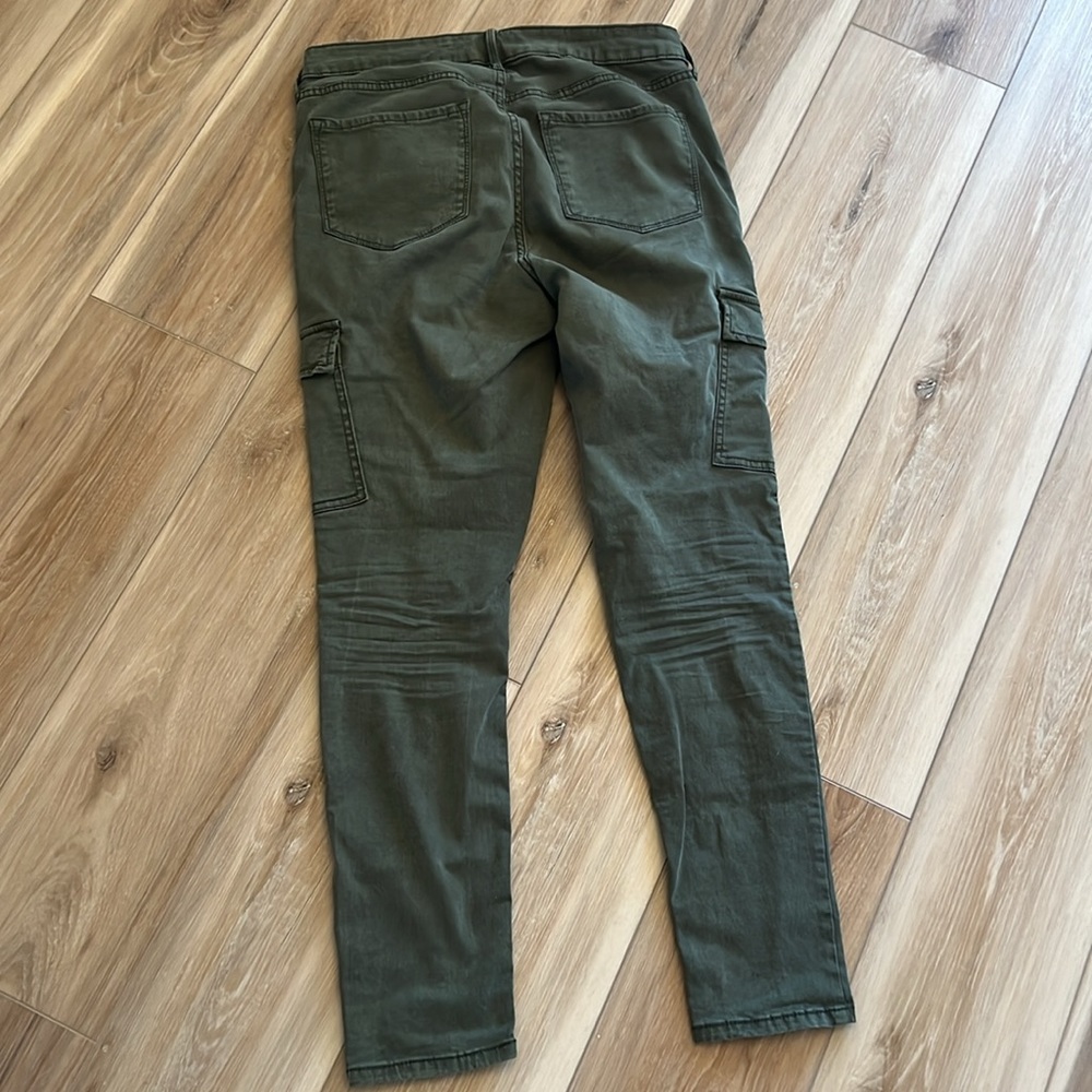 Cargo pants - Picture 2 of 3
